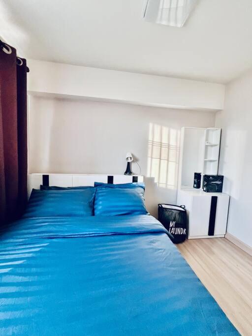 2Bedroom, WiFi, washing machine and small kitchen photo 2
