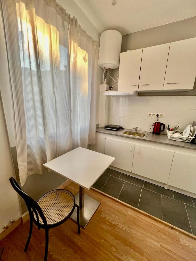 Studio comfortable charleroi photo 1
