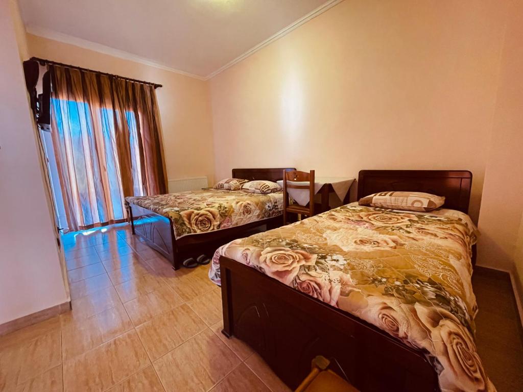 Hotel Paradise photo 1