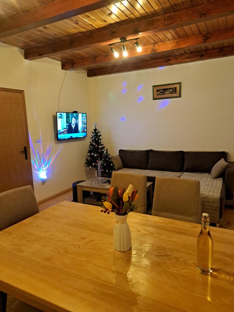 Mokrogorska kuca photo 4