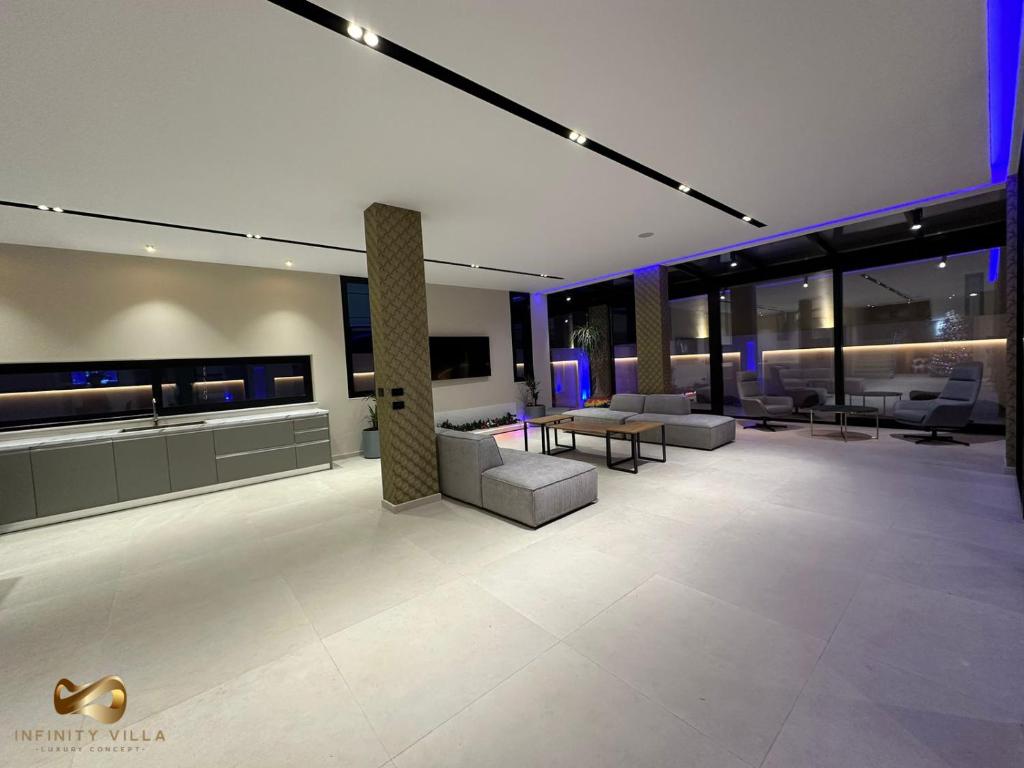 Infinity Villa photo 3