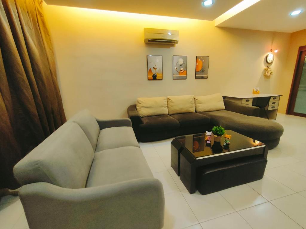 JB Tebrau Staycation City Walk Within 6 mins to Ikea Toppen & AEON Mall photo 3