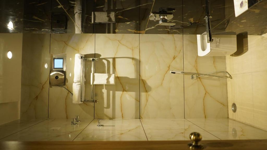 HOTEL SILVER PEARL photo 1