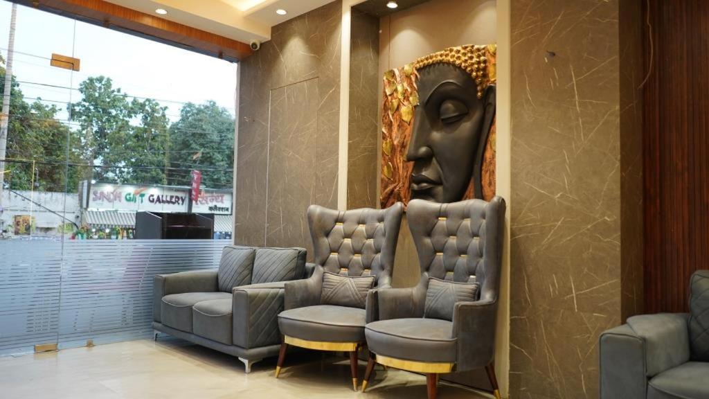 HOTEL SILVER PEARL photo 2