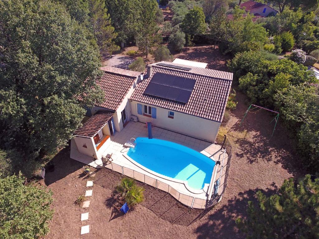 Maison provençale avec piscine et climatisation photo 1
