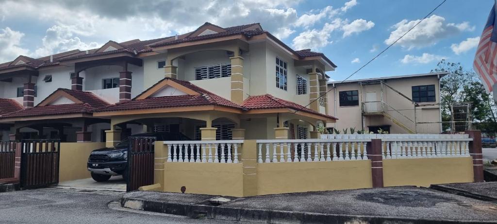 D' Serdang Homestay