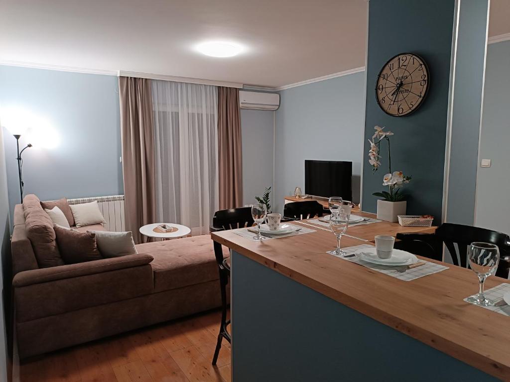 Apartman Jela photo 2