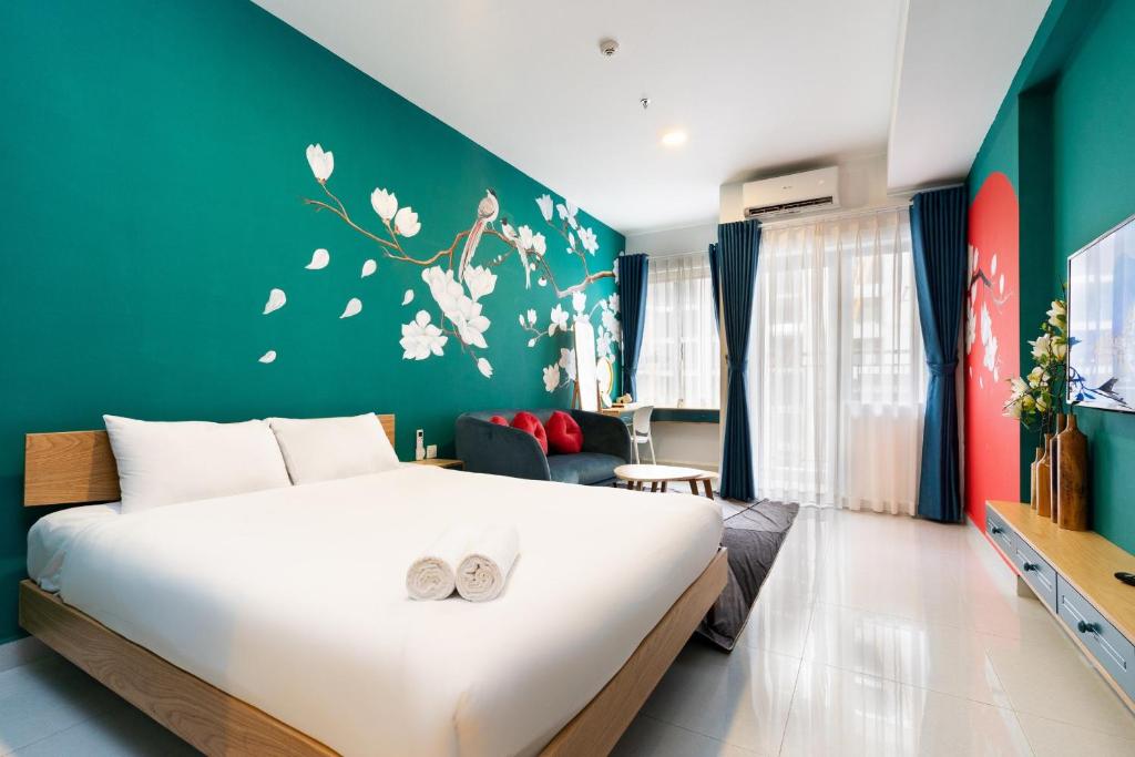 HAYA SOHO SAIGON