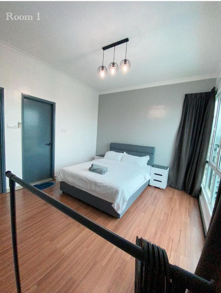Sandakan Ijm pool view condo photo 2