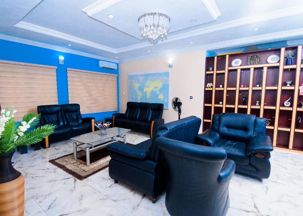 D'Tavern Apartment photo 3