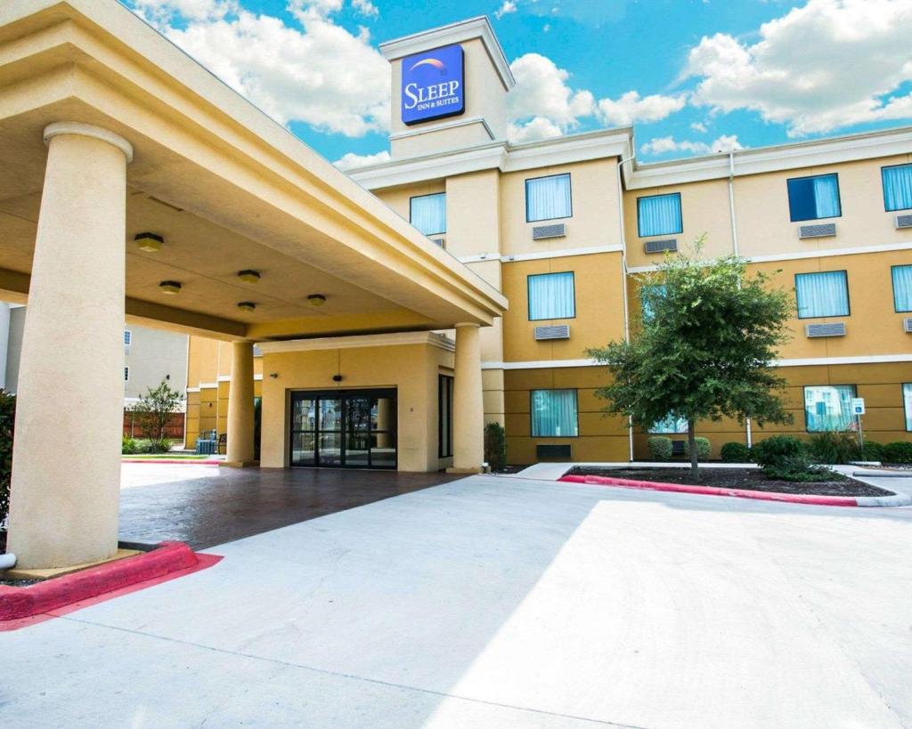 Sleep Inn & Suites New Braunfels photo 1