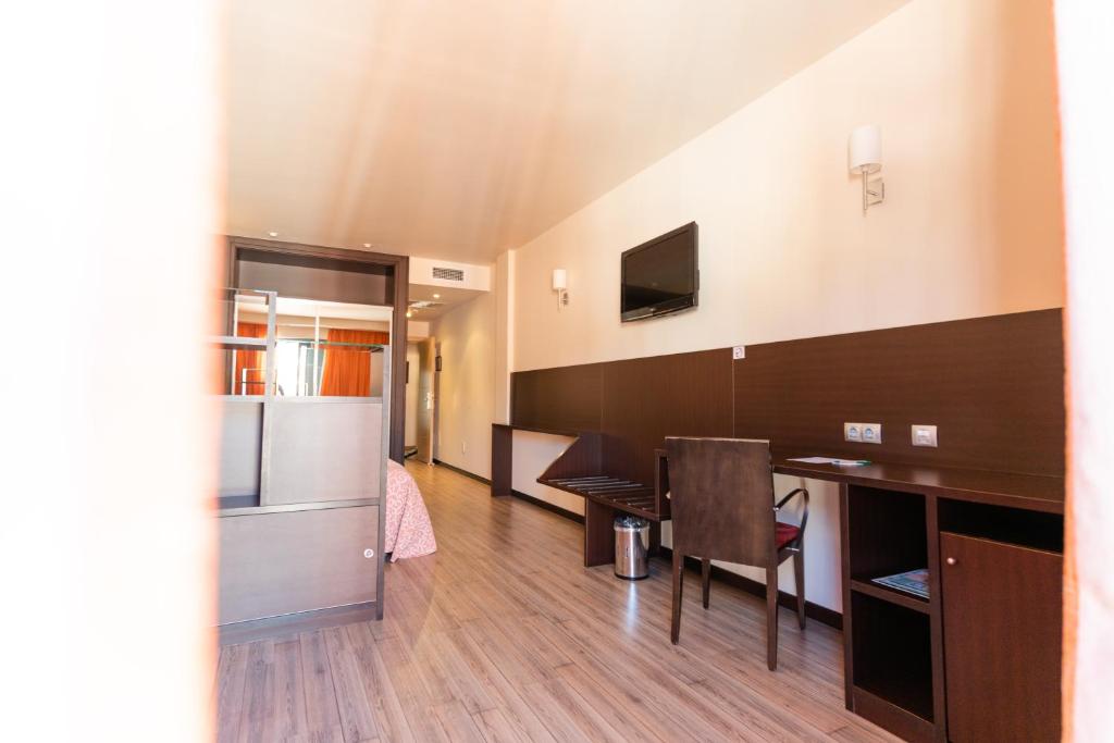 Hotel Loar Ferreries photo 3