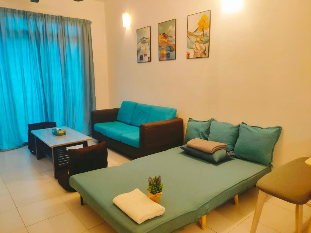 JB Tebrau Staycation City Walk Within 6 mins to Ikea Toppen & AEON Mall