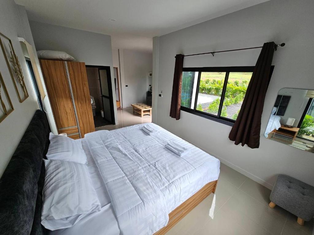 The Hill resort Thalang photo 3