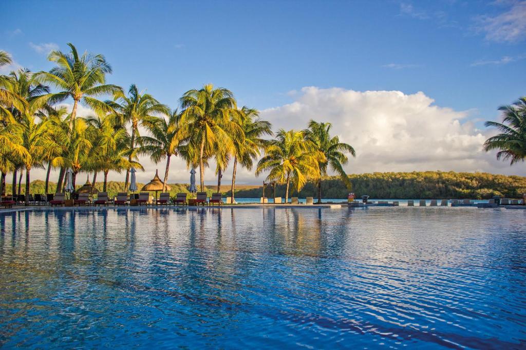 Shandrani Beachcomber Resort & Spa - Tap to explore photos