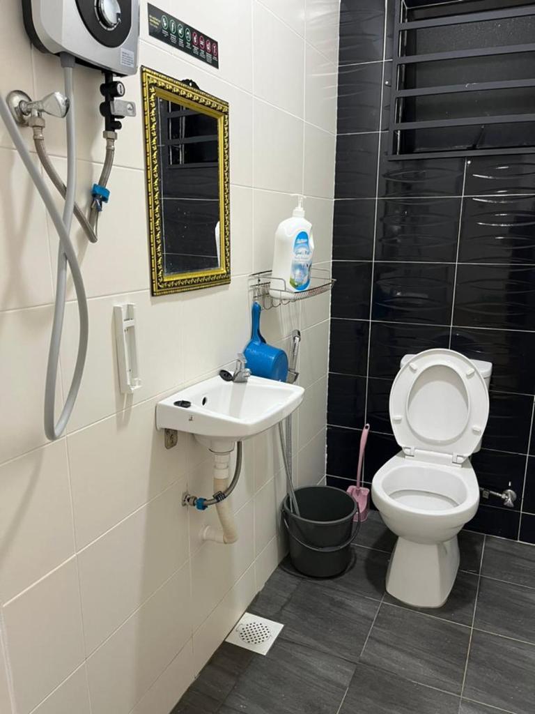 ZR HOLDFAST HOMESTAY BUKIT KATIL MELAKA photo 3