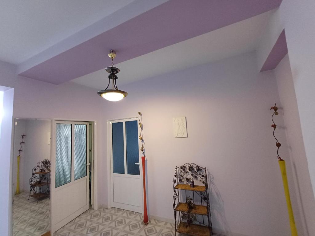 Enxhi's apartment photo 2