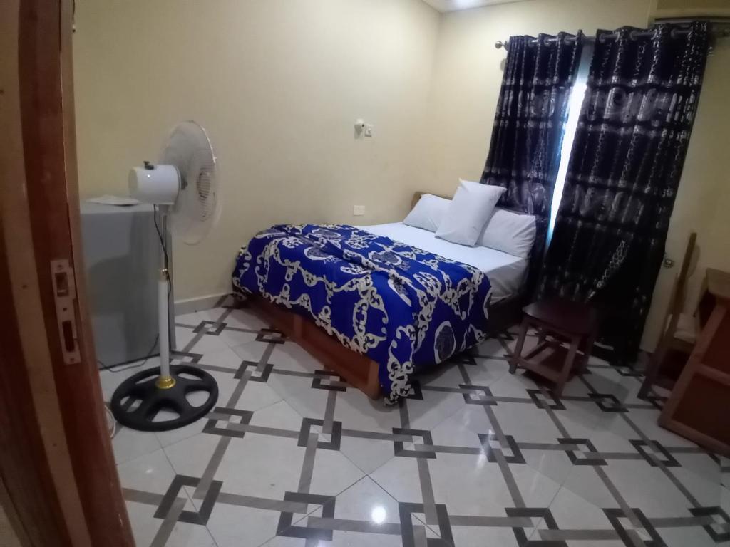Mary queen hotels and suites photo 1