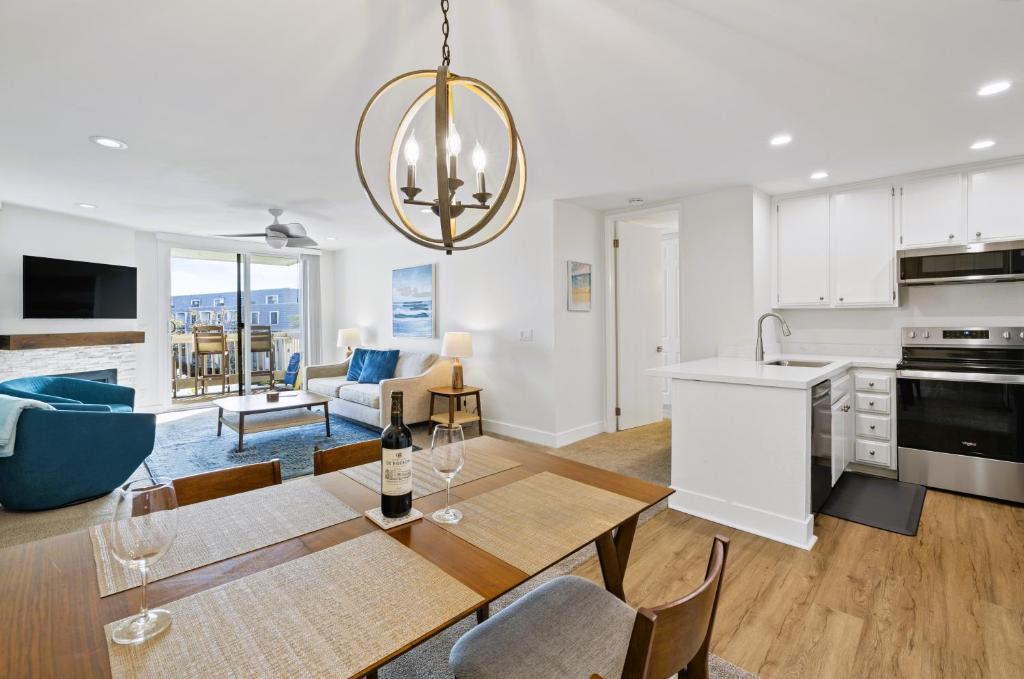 Brooks Beach Vacations House B222 Oceanside photo 4