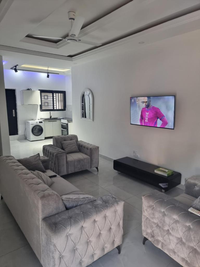 AJ yass luxury apartment photo 3