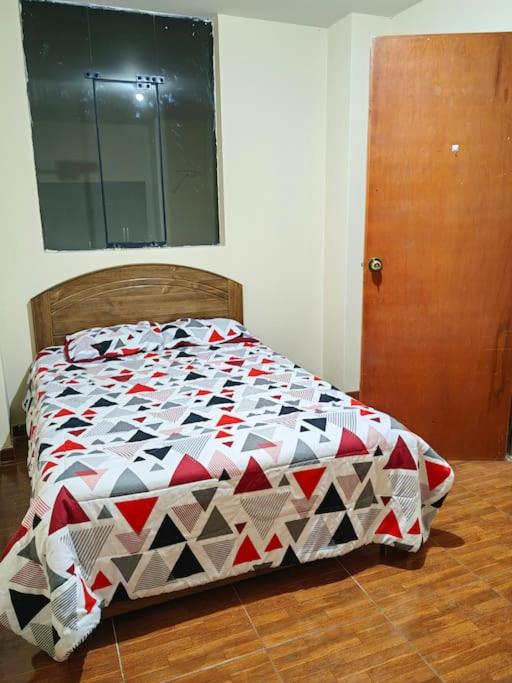 Amplio Departamento en 2do piso photo 3