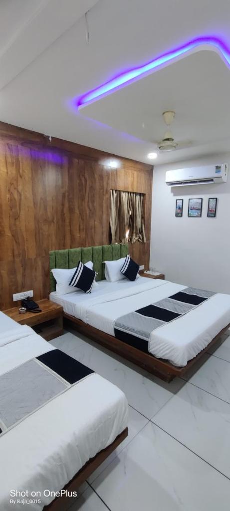 lemon hotel photo 4