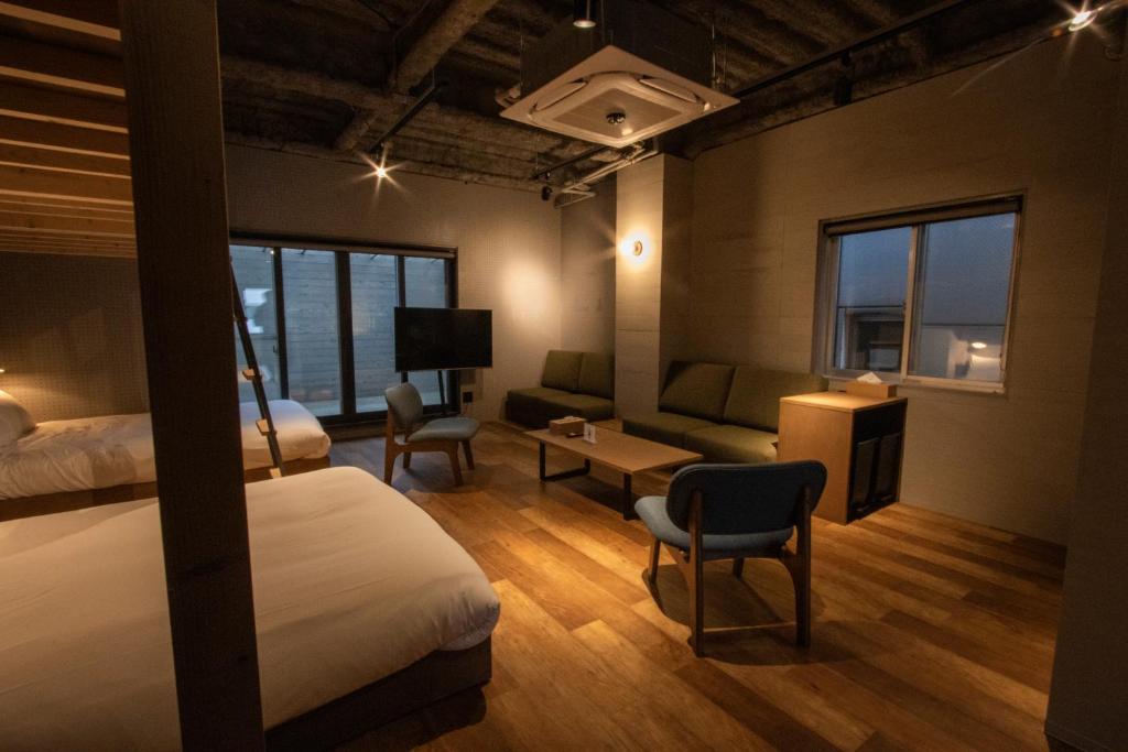 Green Room Hotel photo 2