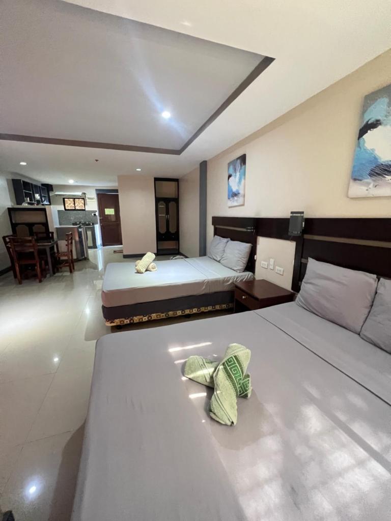Dante's Hideaway Guest House photo 1