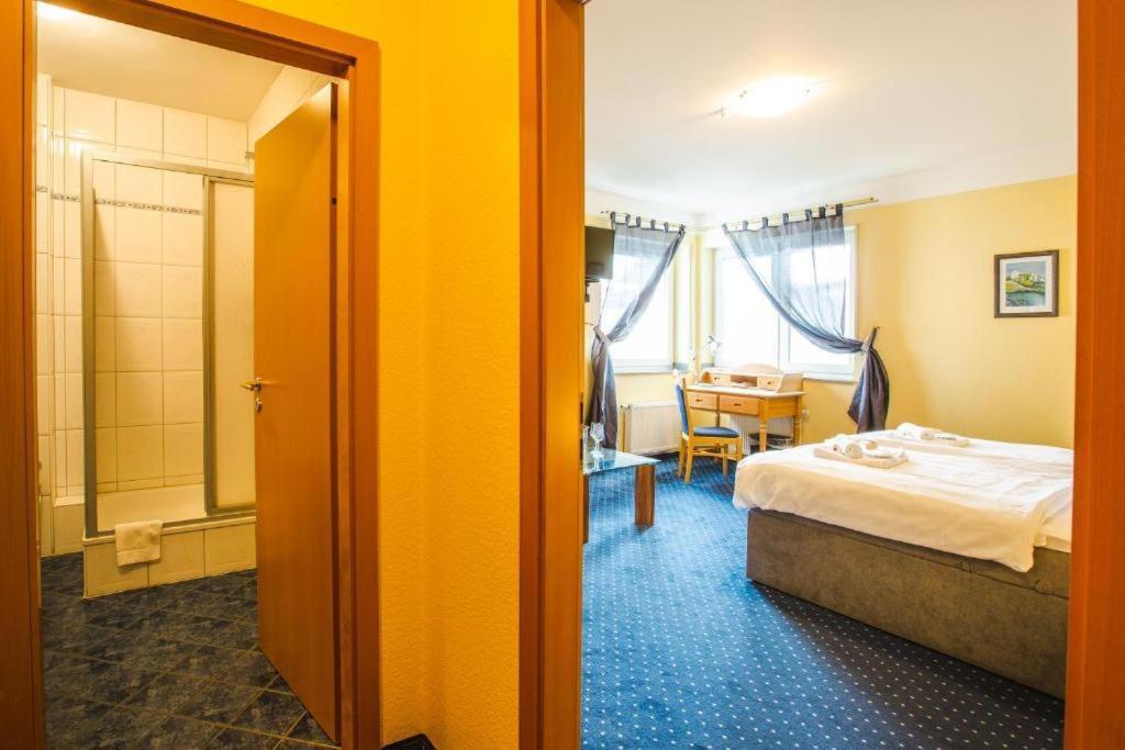 Hotel Altstadt photo 4