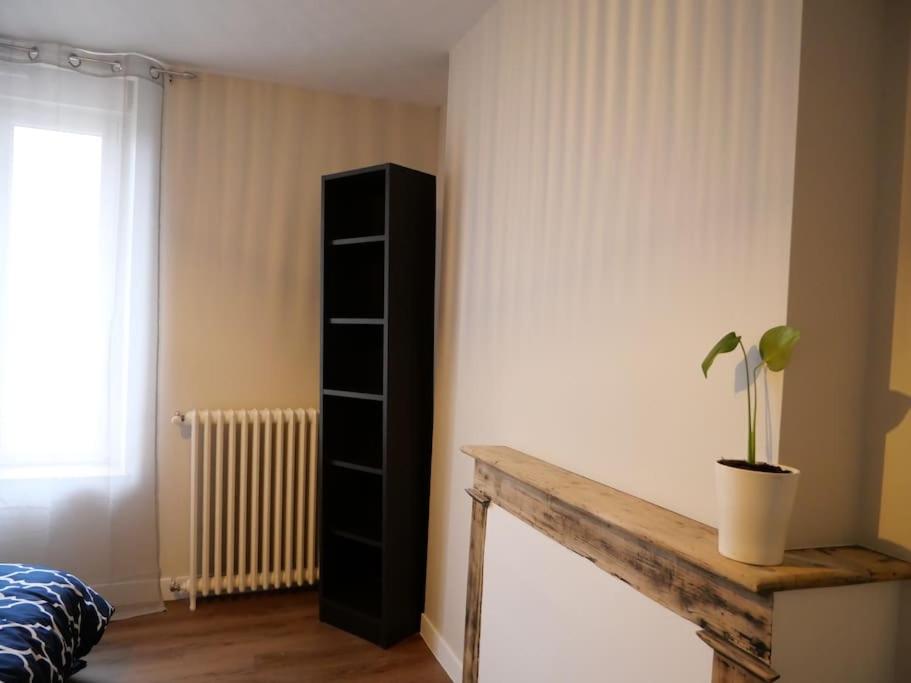 Appartement avec garage et cour photo 2