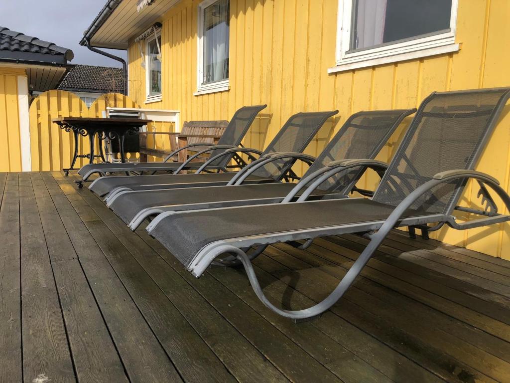 Villa with pool and sauna photo 3