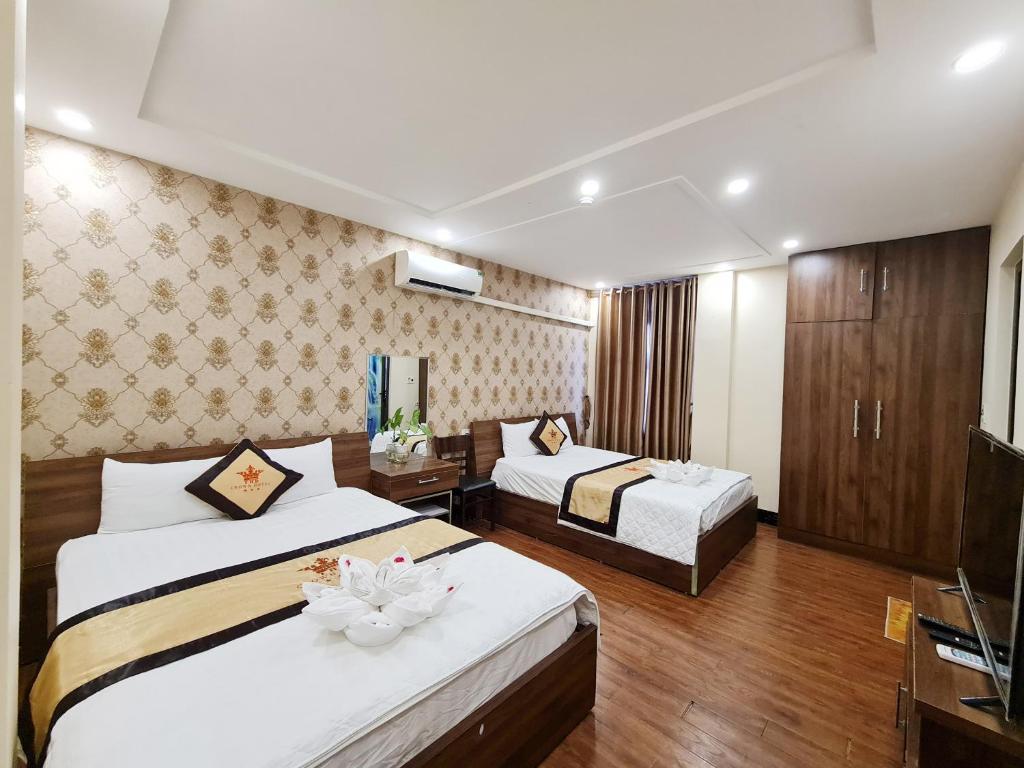 Crown Hotel Thái Nguyên - Tap to explore photos