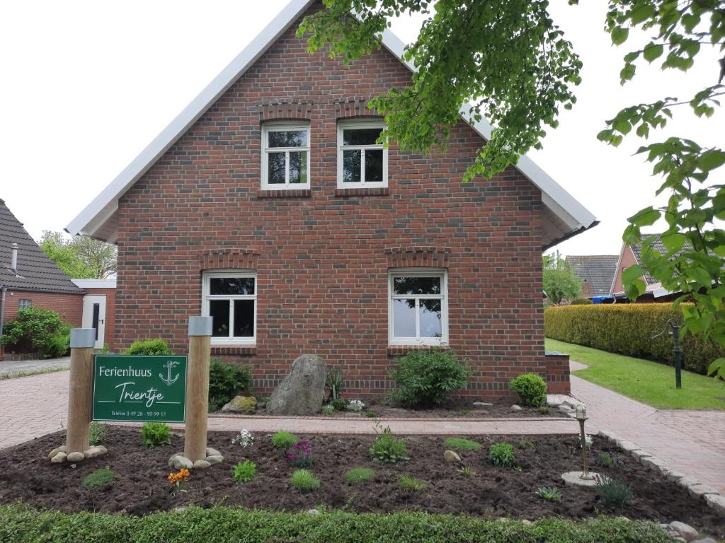 Tolles Ferienhaus in Pilsum - Ferienhaus Trientje - mit Garten und überdachter Terrasse photo 3