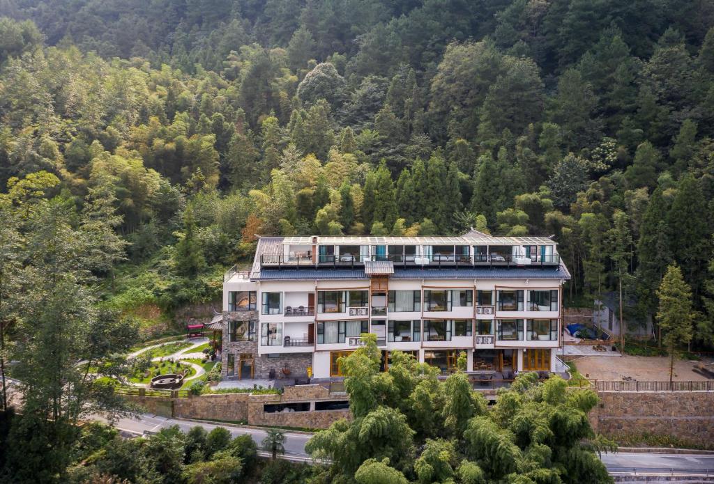 Zhangjiajie Qiquan Vacation B&B