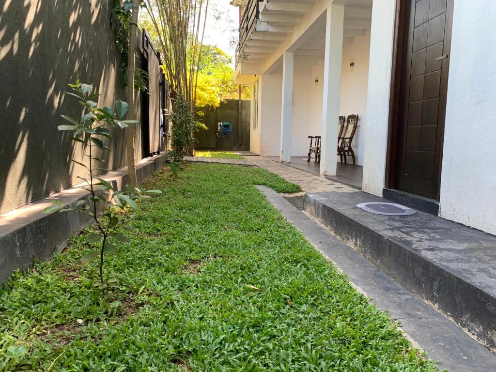 My place Sri Lanka Apt Near Airport (CMB) photo 3