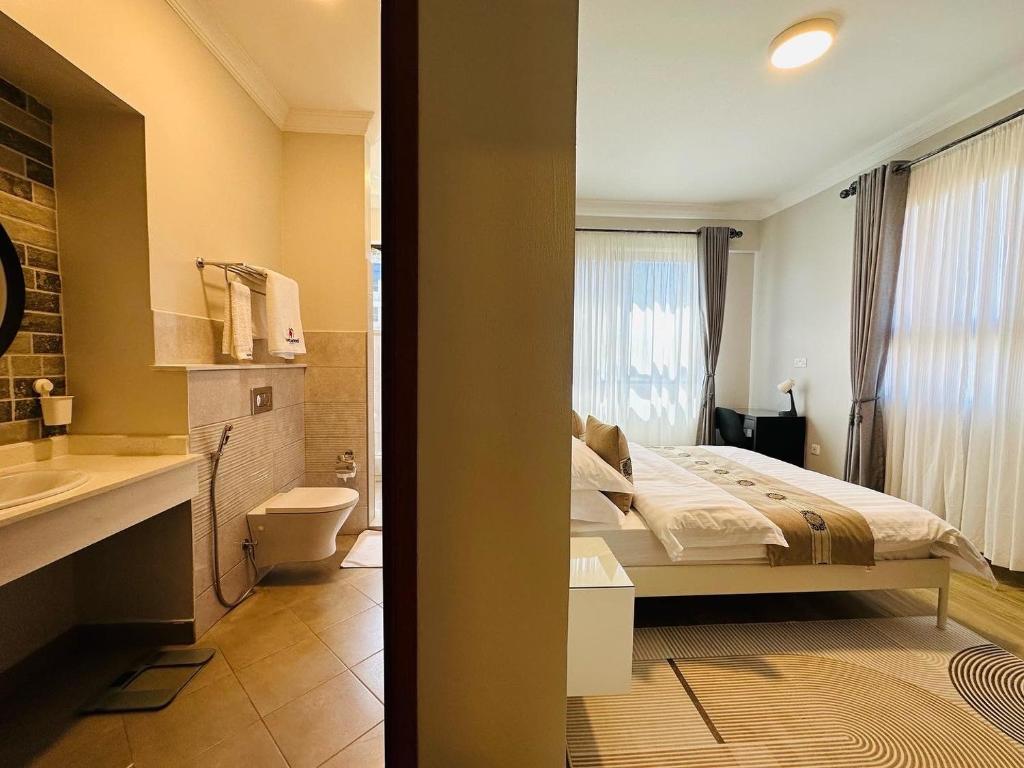 Westwood Residences photo 4