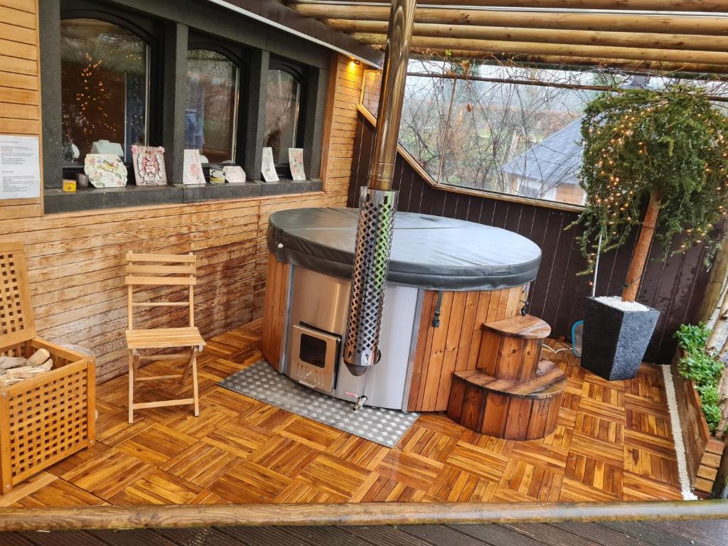 Maison de maitre logement entier, hot tub jacuzy photo 1