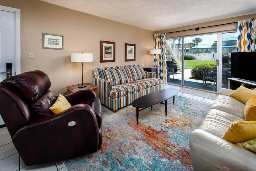 Seaspray Condos 216B image
