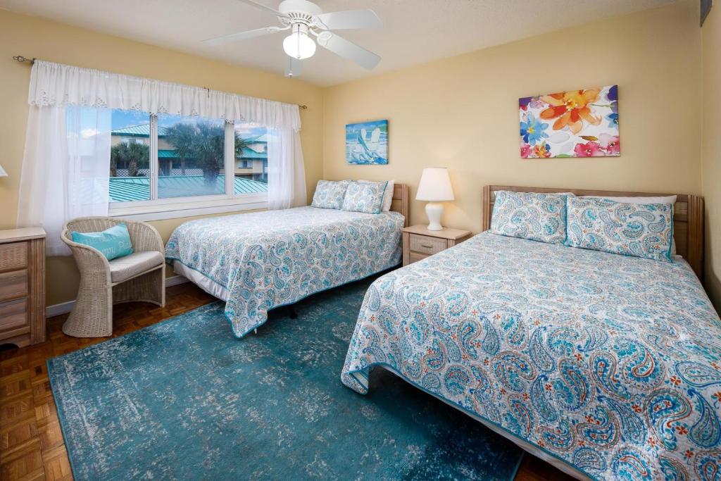 Seaspray Condos 207A image