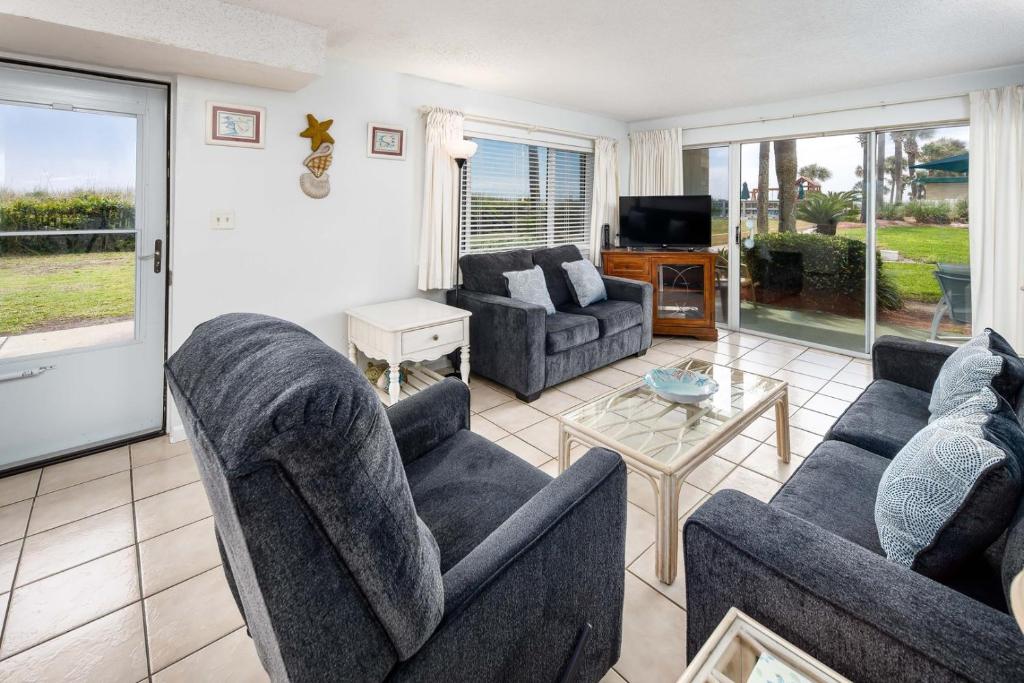 Seaspray Condos 117 image