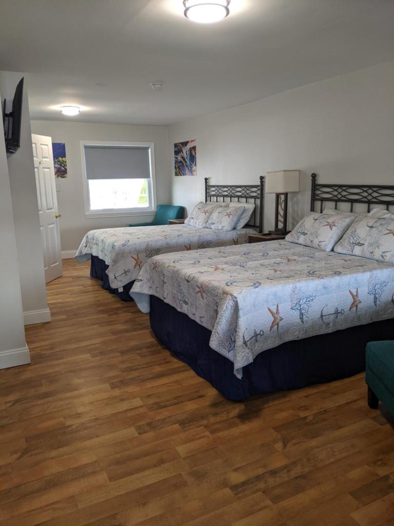 Riverboat Inn & Suites photo 4