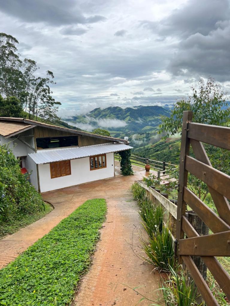 Casa do lago com vista linda! - Somente Carro 4x4 ou fazemos translado sem custo