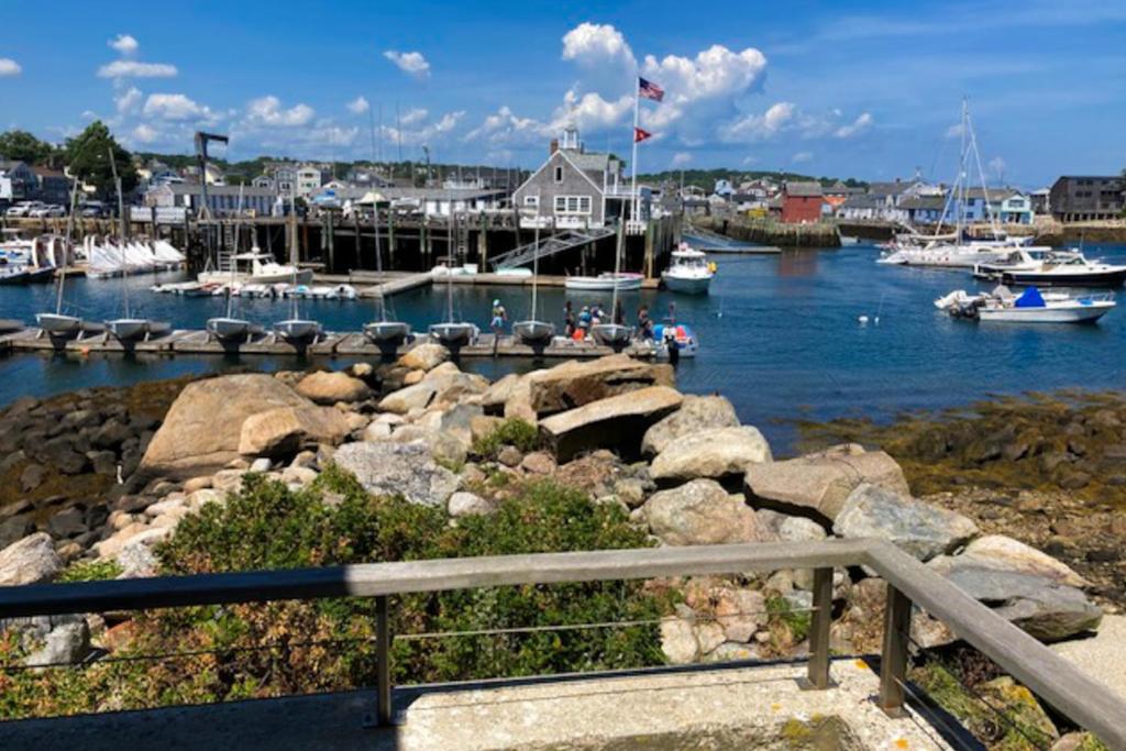 Rockport Sunday photo 1