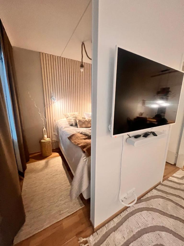 2 Room / Central Railway / Free parking photo 2