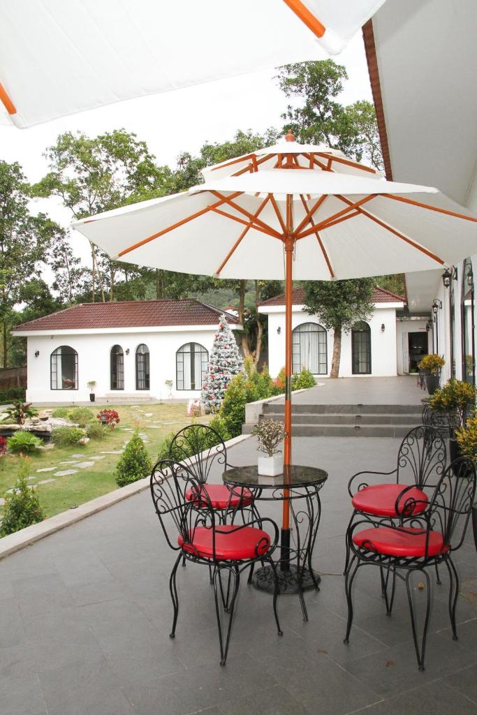 Santori Villa Soc Son - Venue Travel