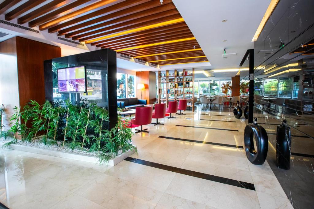 Ramada Encore Istanbul Kartal photo 3