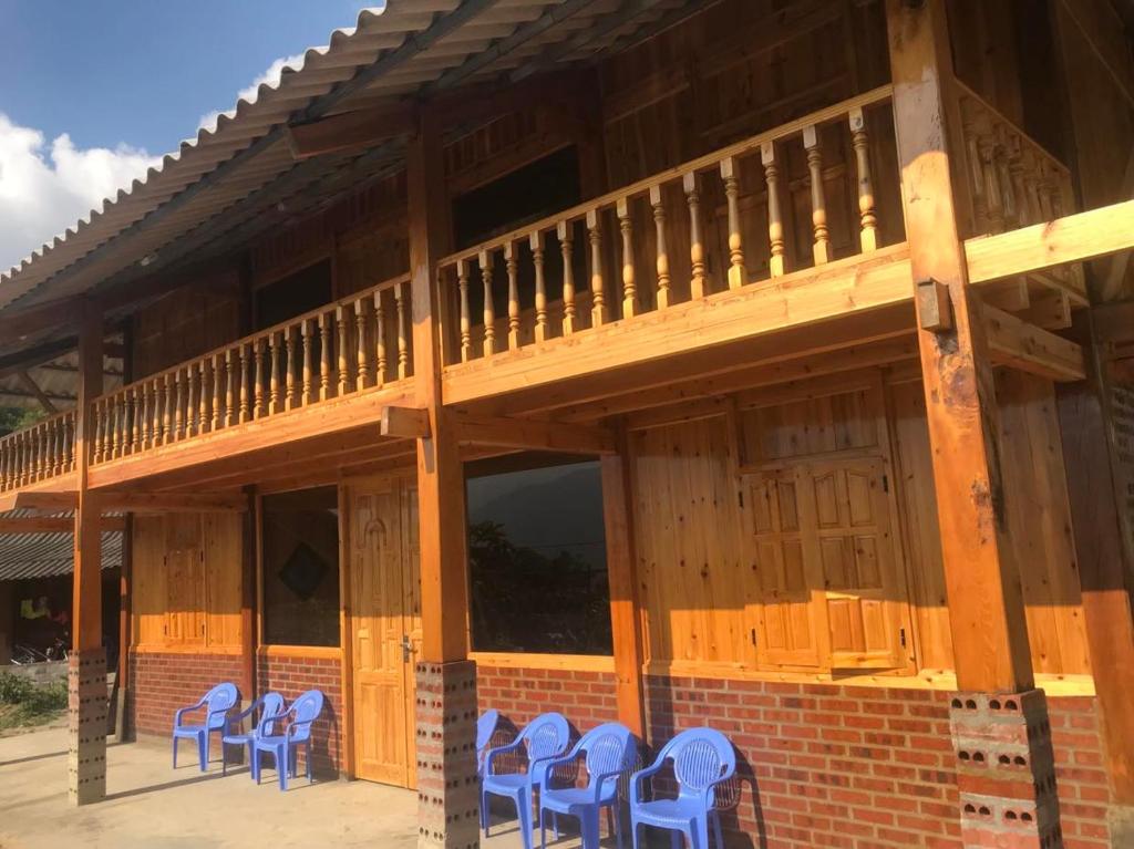 Moutain valley local homestay