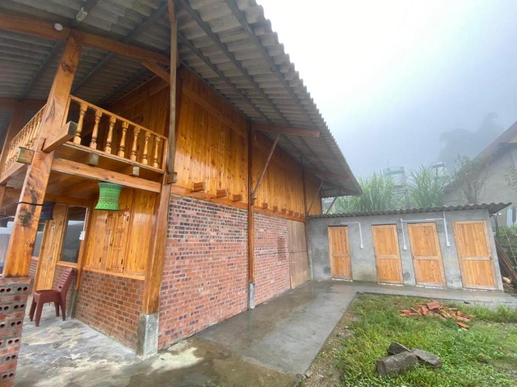 Moutain valley local homestay