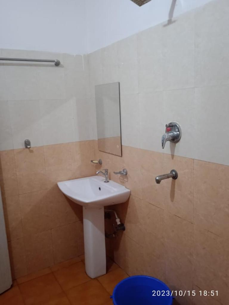 Ganpati apartment photo 2