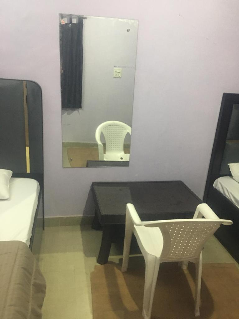 Ganpati apartment photo 4
